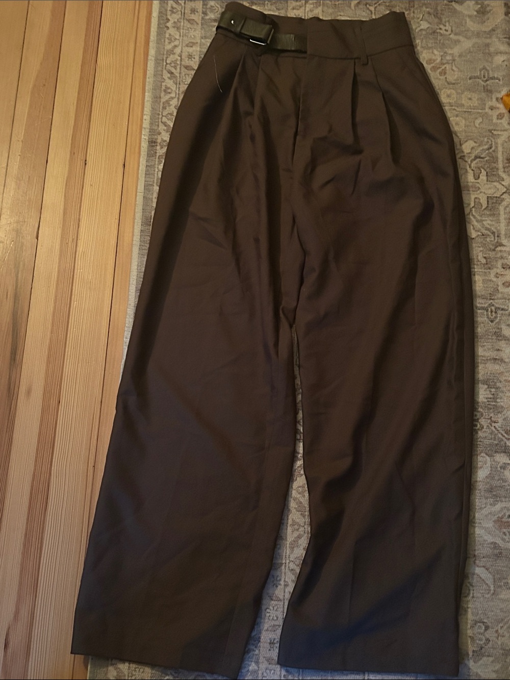 Women’s Prada high wasted  Wide-Leg Pleated Pants in Dark Brown